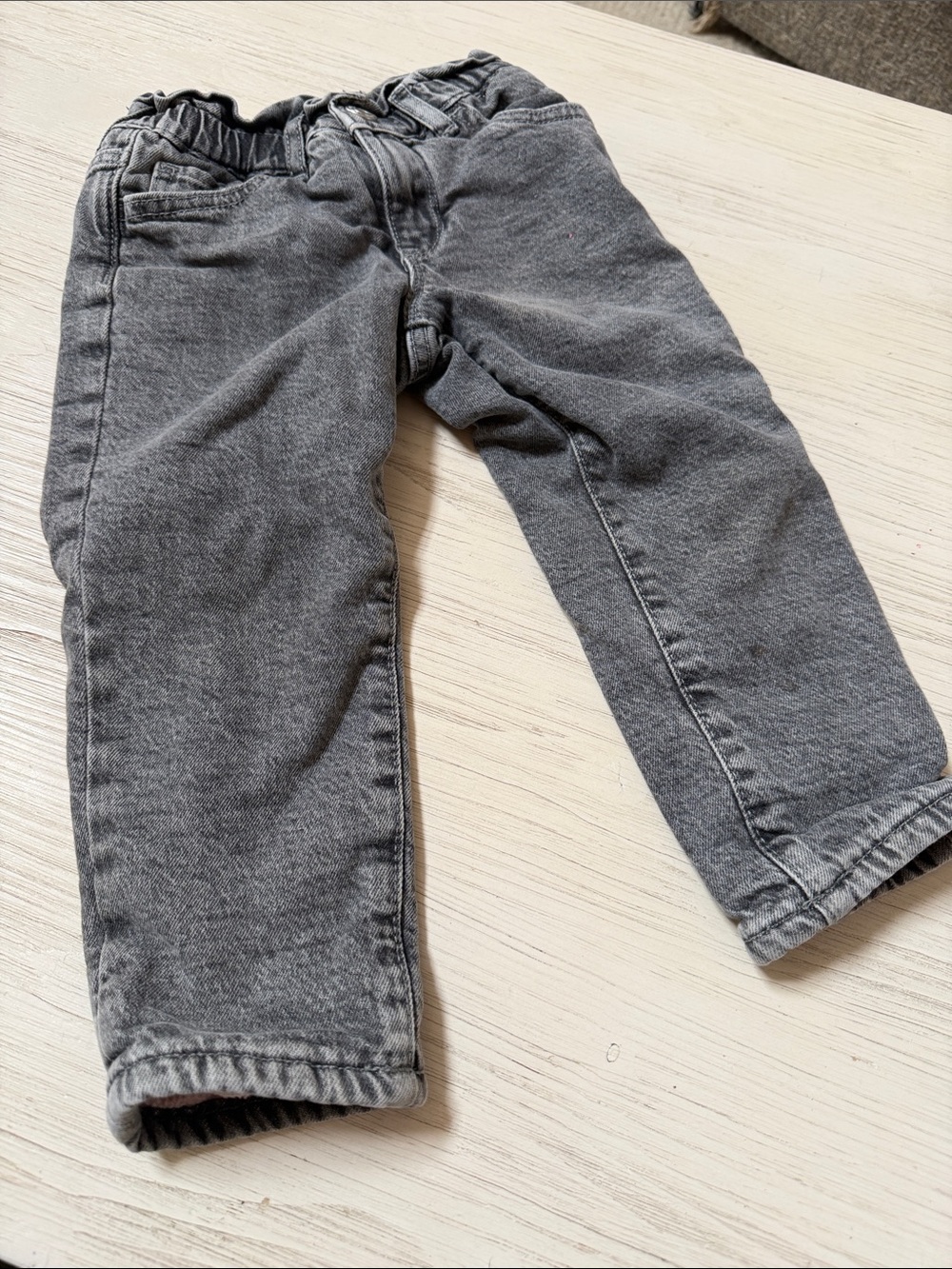 GAP Gray Elastic-Waist Denim Pants